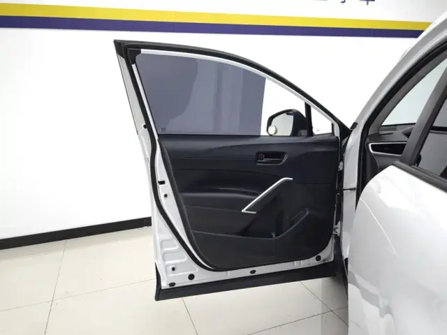 Toyota Corolla Cross — Фото автомобиля 7