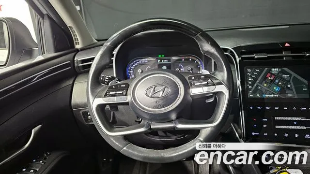 Hyundai Tucson Tucson (NX4) Дизель 2.0 2WD — Фото автомобиля 13