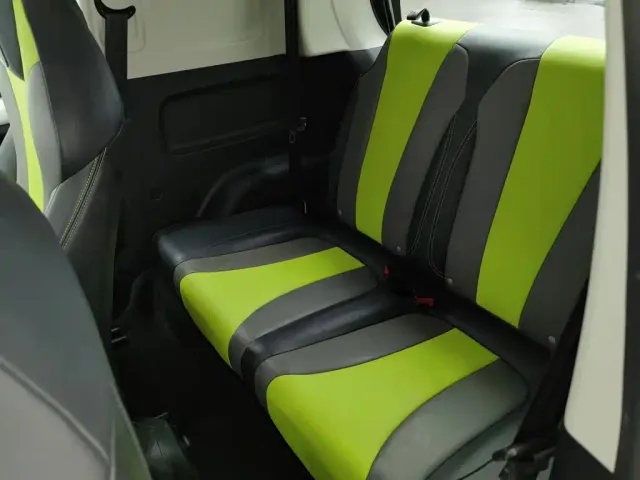 Roewe Clever — Фото автомобиля 15