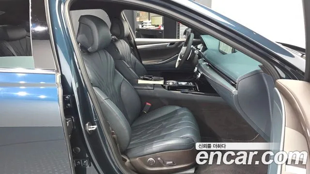 Genesis G80 Бензин 2.5 турбо AWD — Фото автомобиля 11