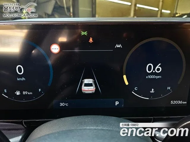Hyundai Grandeur Grandeur (GN7) 2.5 Бензин 2WD — Фото автомобиля 17