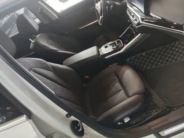 BMW 3 Series — Фото автомобиля 24