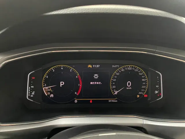 Volkswagen T-Cross — Фото автомобиля 12