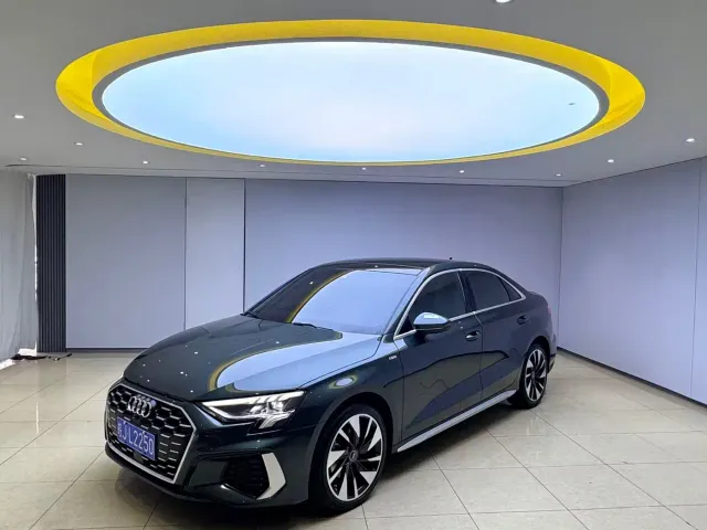 Фотография автомобиля — Audi A3