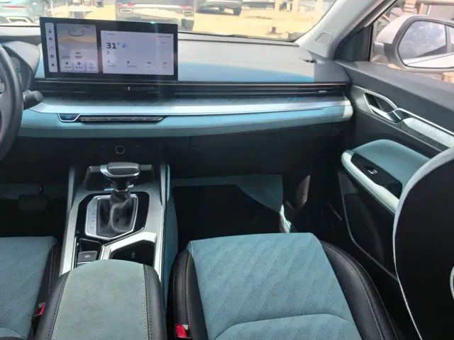Geely Emgrand L — Фото автомобиля 8