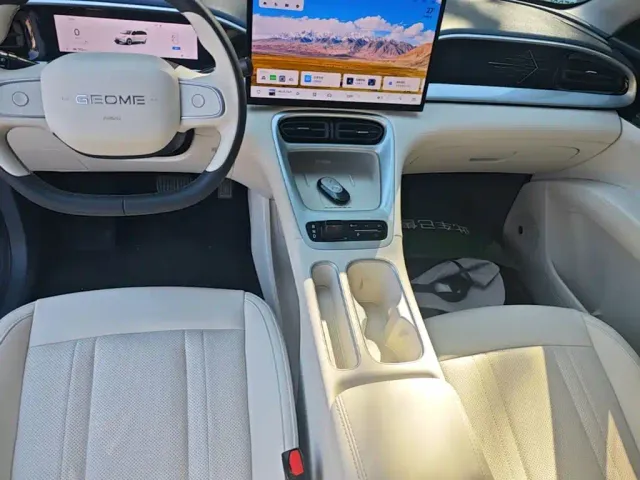 Geely Starry Wish — Фото автомобиля 13