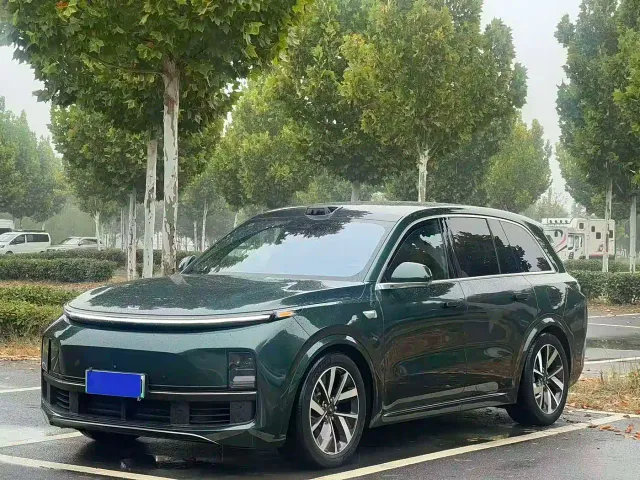 Фотография автомобиля — Li Auto L8