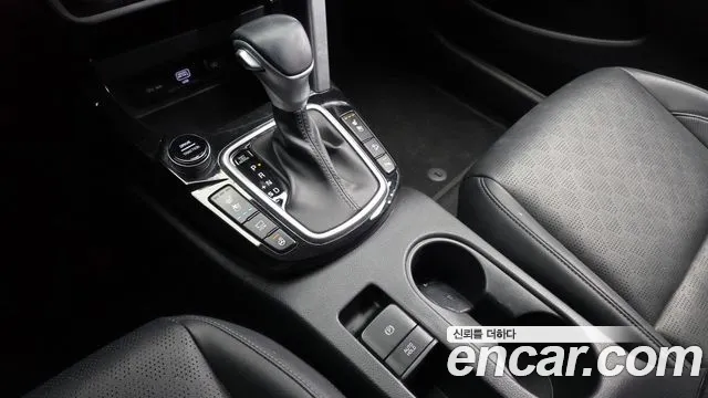 Kia Seltos — Фото автомобиля 12