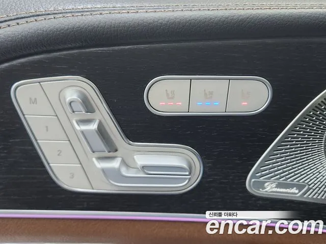 Mercedes-Benz GLS-Class — Фото автомобиля 11