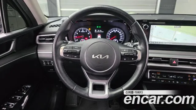 Kia K5 Generation 3 — Фото автомобиля 12