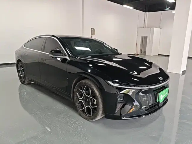 Changan Qiyuan A07 — Фото автомобиля 3