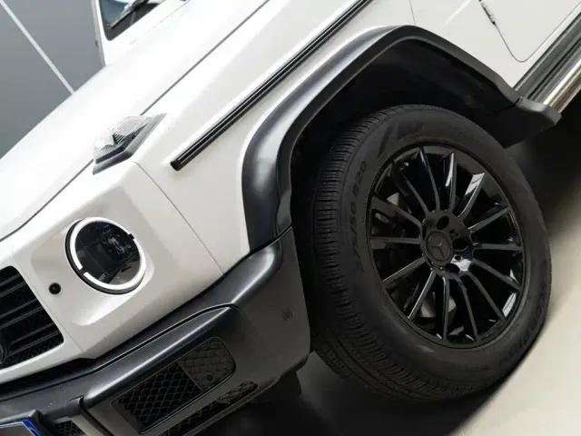 Mercedes-Benz G-Class — Фото автомобиля 3