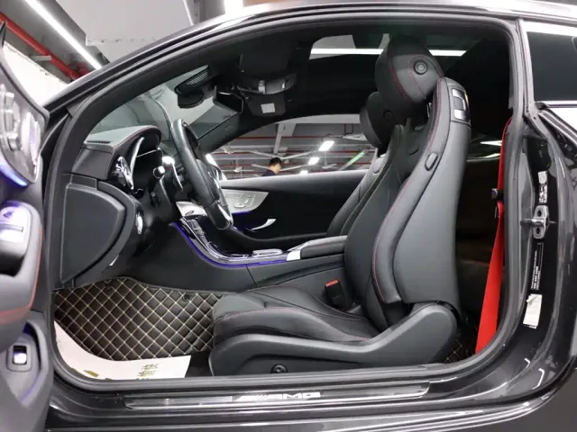 Mercedes-Benz C-Class AMG — Фото автомобиля 6
