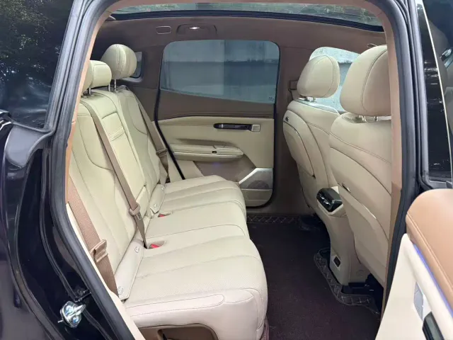 GAC Hyptec HT — Фото автомобиля 14