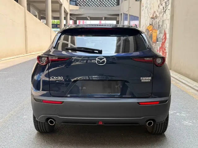 Mazda CX-30 — Фото автомобиля 5