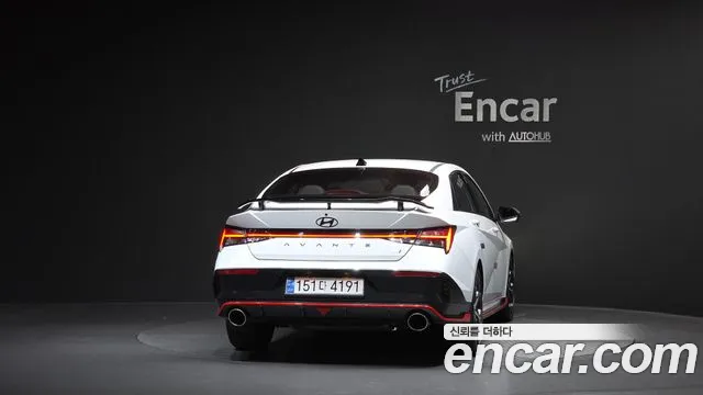 Hyundai AVANTE — Фото автомобиля 4
