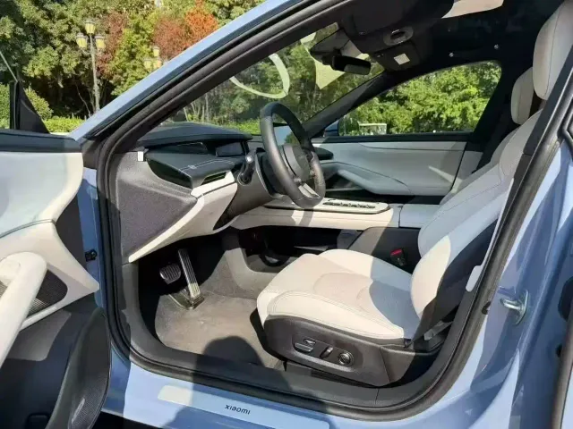 Xiaomi SU7 — Фото автомобиля 7