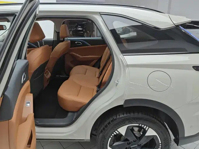 Haval Xiaolong MAX — Фото автомобиля 11