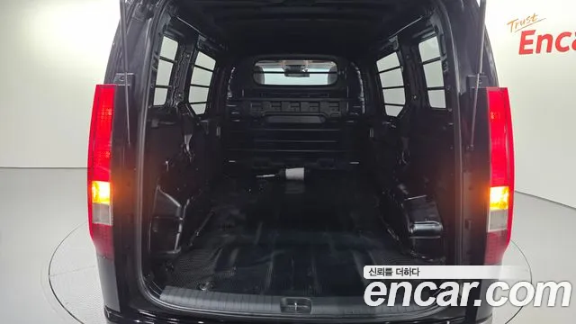 Hyundai Staria Staria — Фото автомобиля 20
