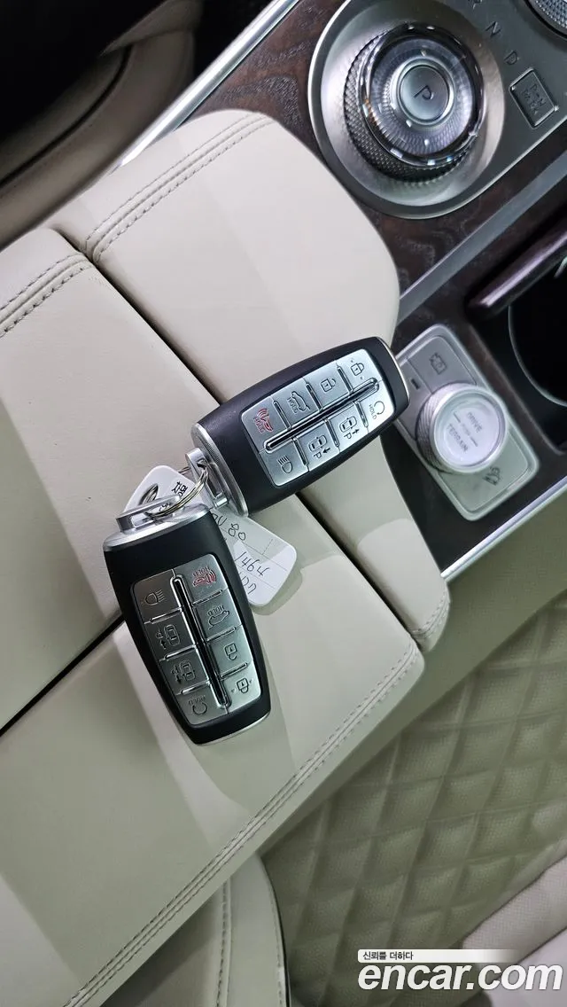 Genesis GV80 2.5T Бензин AWD — Фото автомобиля 13