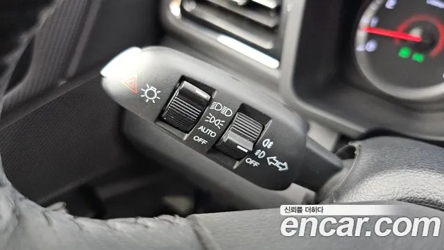 KG_Mobility_Ssangyong TIBOLI Very New Tivoli Бензин 1.5 2WD — Фото автомобиля 18