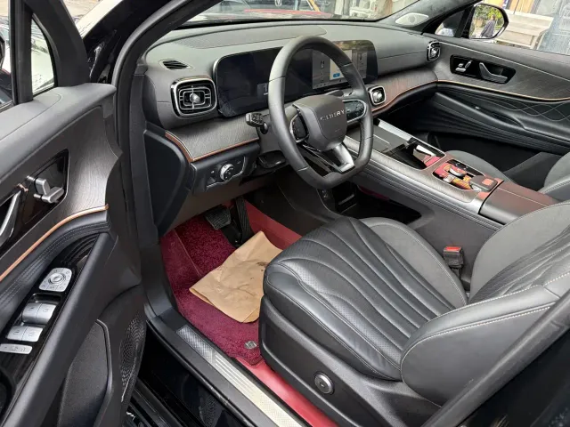 Chery Tiggo 9 — Фото автомобиля 10