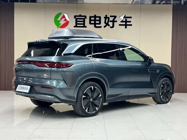BYD Tang L — Фото автомобиля 5