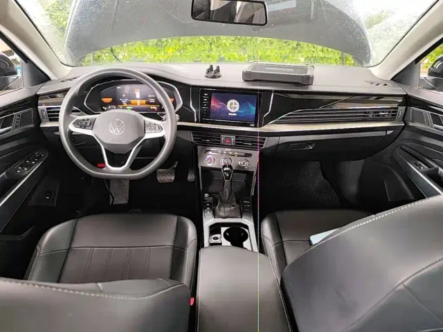 Volkswagen Passat — Фото автомобиля 9