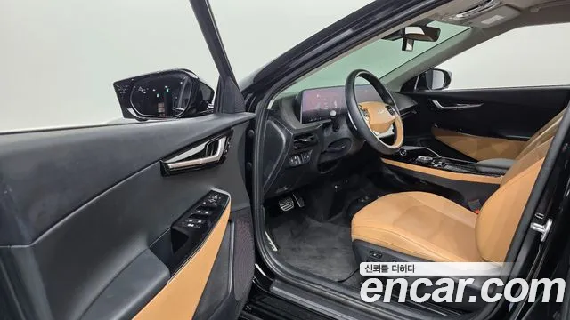 Kia EV6 — Фото автомобиля 9