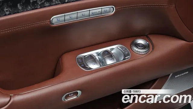 Genesis G90 — Фото автомобиля 23