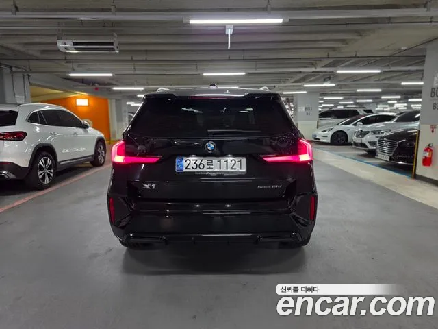 BMW X1 U11 — Фото автомобиля 5