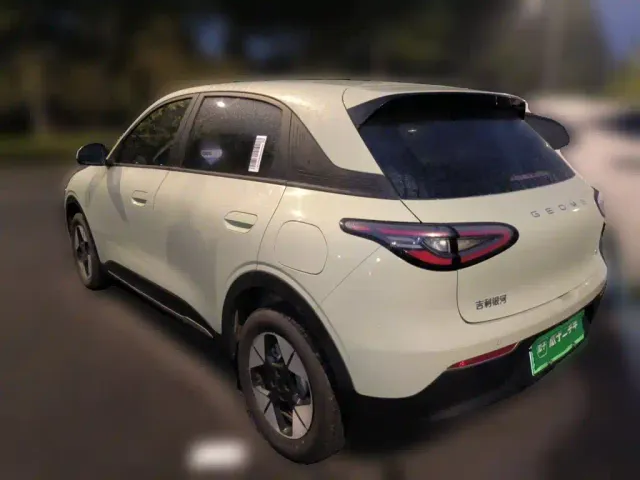 Geely Starry Wish — Фото автомобиля 4