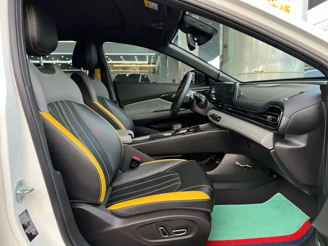 GAC Trumpchi Emkoo — Фото автомобиля 9