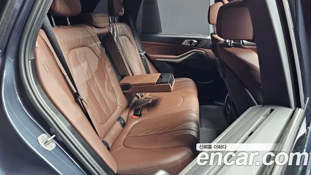 BMW X5 — Фото автомобиля 10