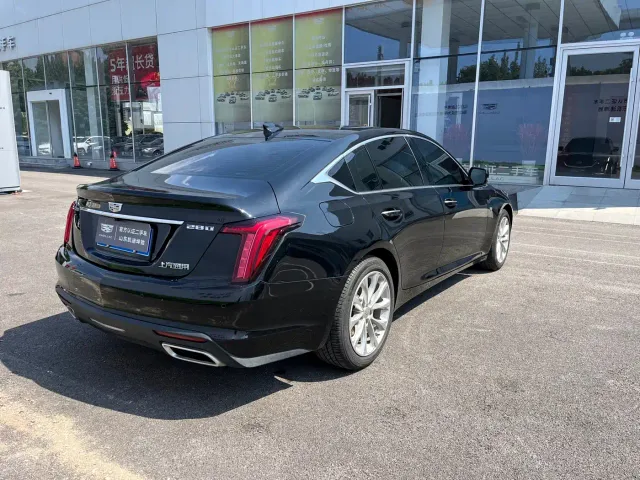 Cadillac CT5 — Фото автомобиля 14
