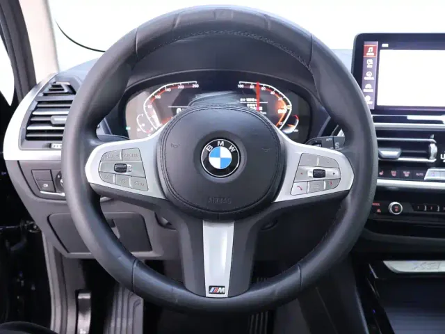 BMW X3 — Фото автомобиля 16