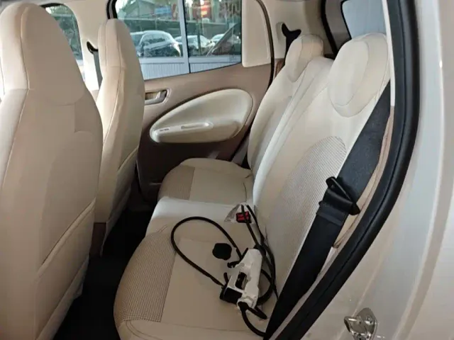 Wuling Hongguang Mini EV — Фото автомобиля 16