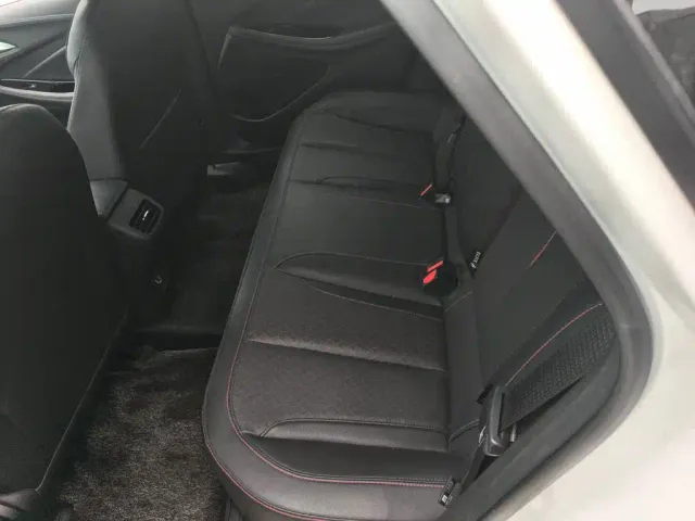 Buick Verano — Фото автомобиля 12