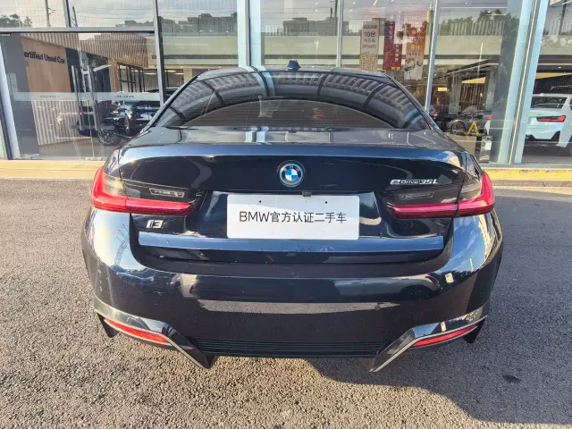 BMW BMW i3 2022 eDrive 35 L — Фото автомобиля 2