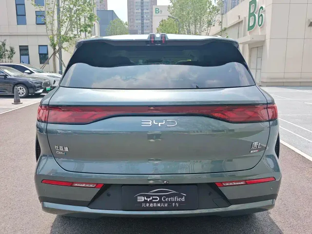 BYD Tang L — Фото автомобиля 10
