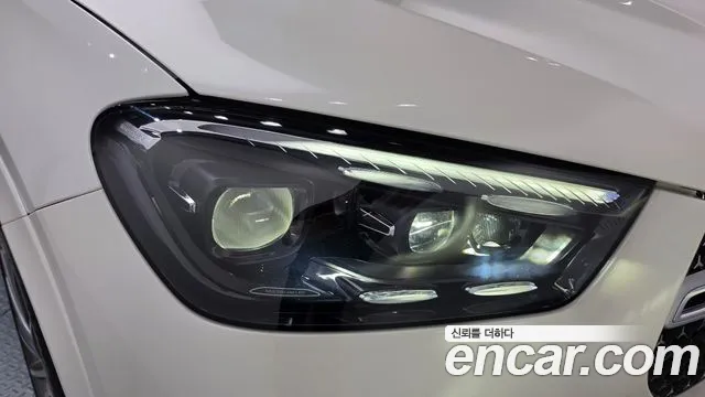 Mercedes-Benz GLE-Class — Фото автомобиля 22