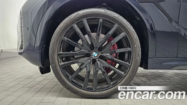 BMW X6 — Фото автомобиля 2