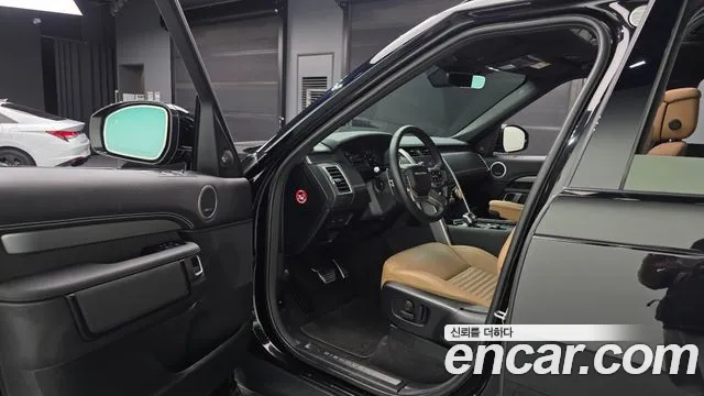 Land Rover Discovery — Фото автомобиля 15