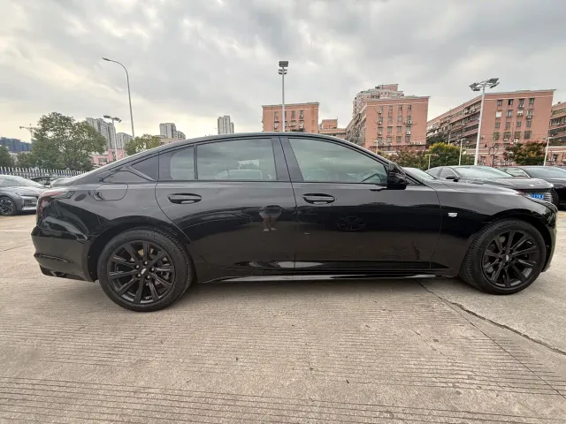 Cadillac CT5 — Фото автомобиля 4