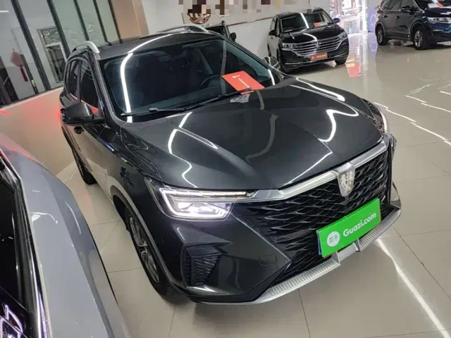 Roewe RX5 — Фото автомобиля 3