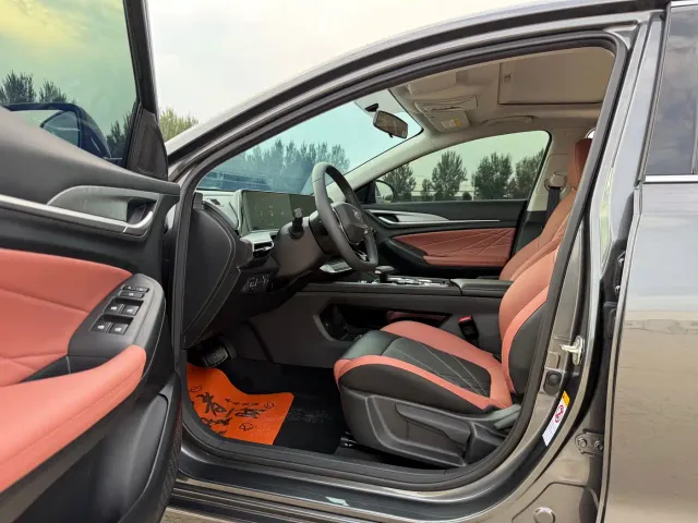 Changan Eado — Фото автомобиля 13