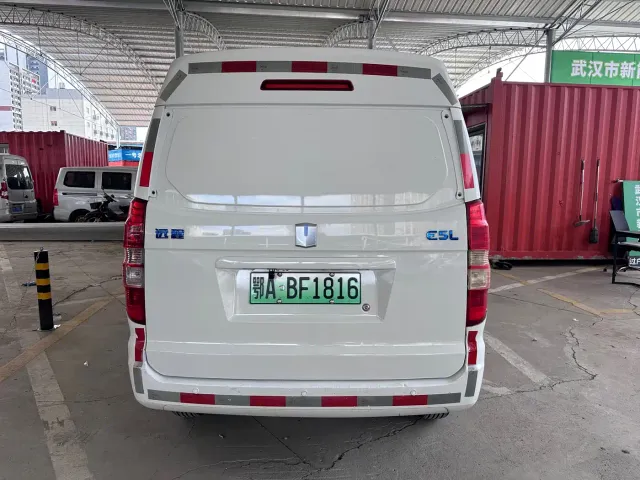 Farizon Yuan Cheng E5 — Фото автомобиля 10