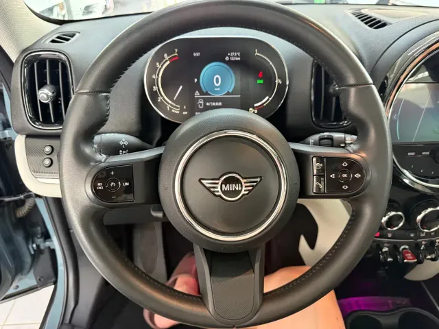 MINI Countryman — Фото автомобиля 14