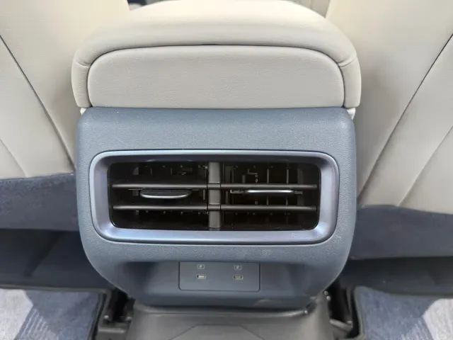 Nissan Teana — Фото автомобиля 20