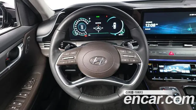 Hyundai Grandeur Grandeur (New) — Фото автомобиля 18